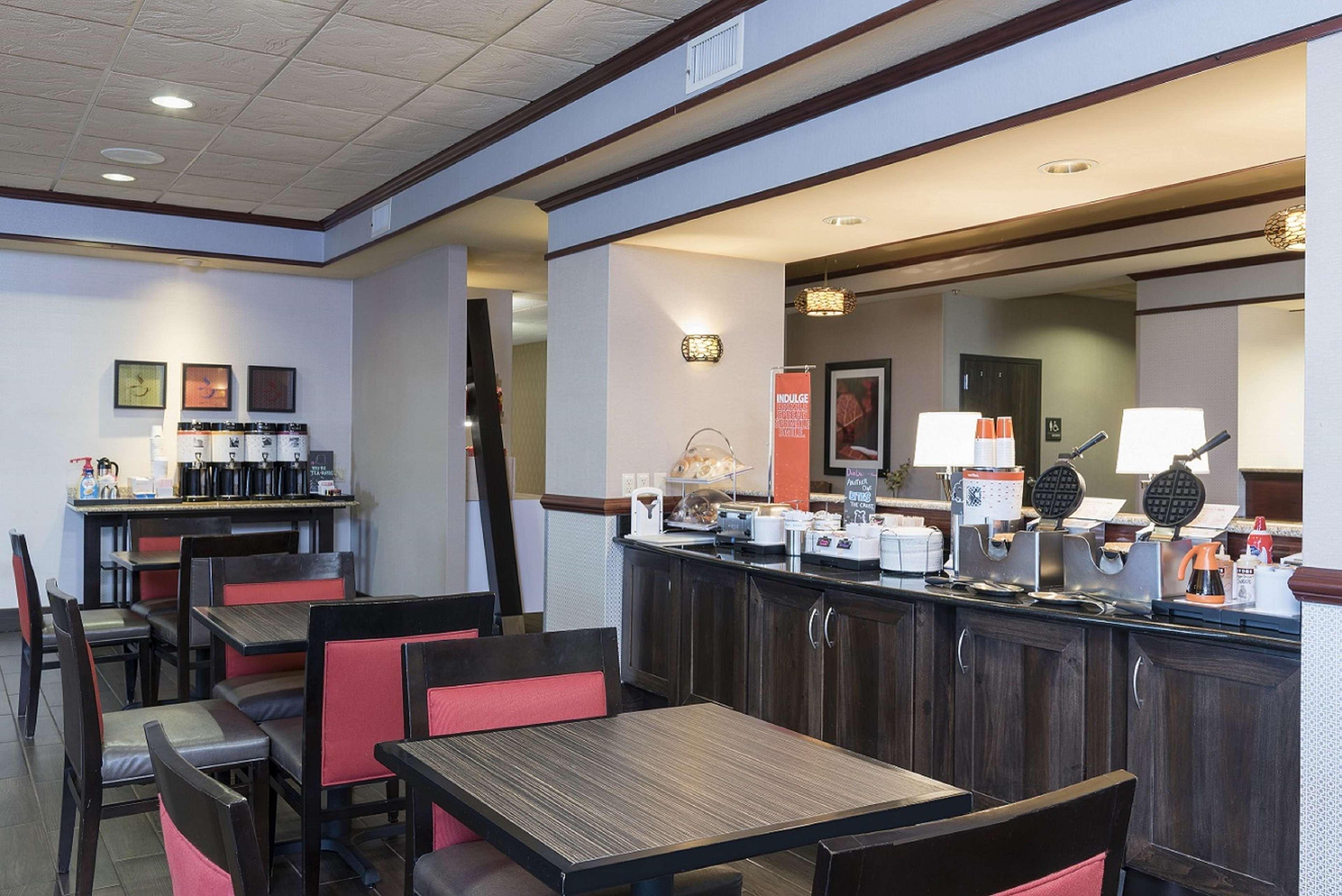 Hampton Inn Mount Pleasant Exteriör bild