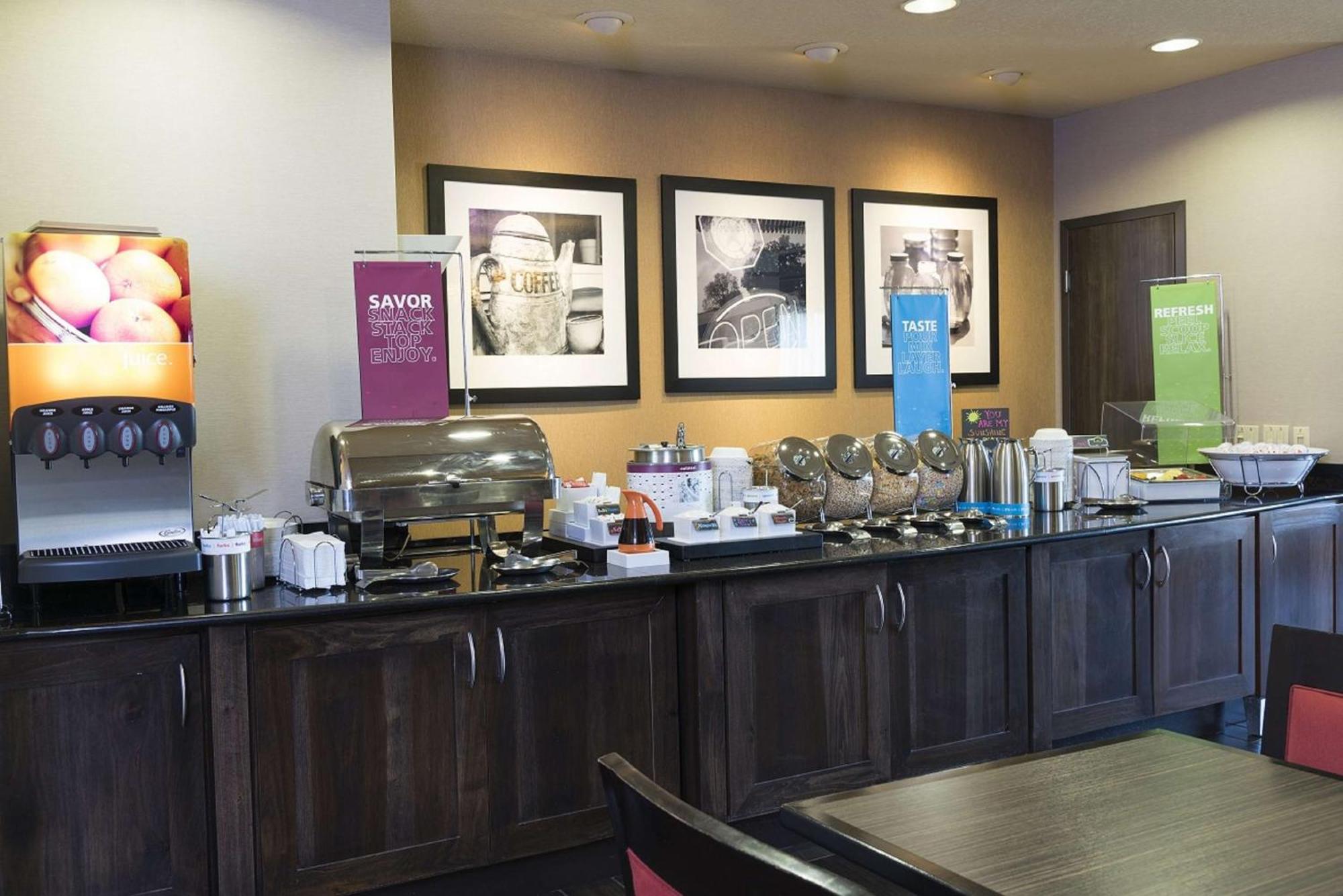 Hampton Inn Mount Pleasant Exteriör bild